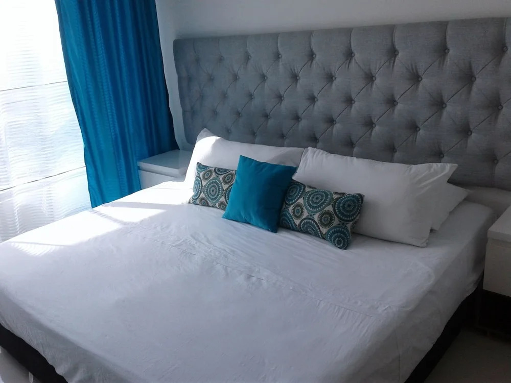 Palmetto Beach 1102
