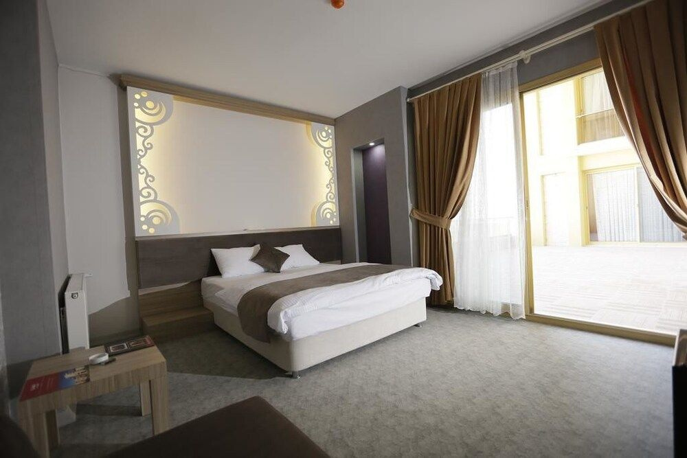 Hotel La Bella