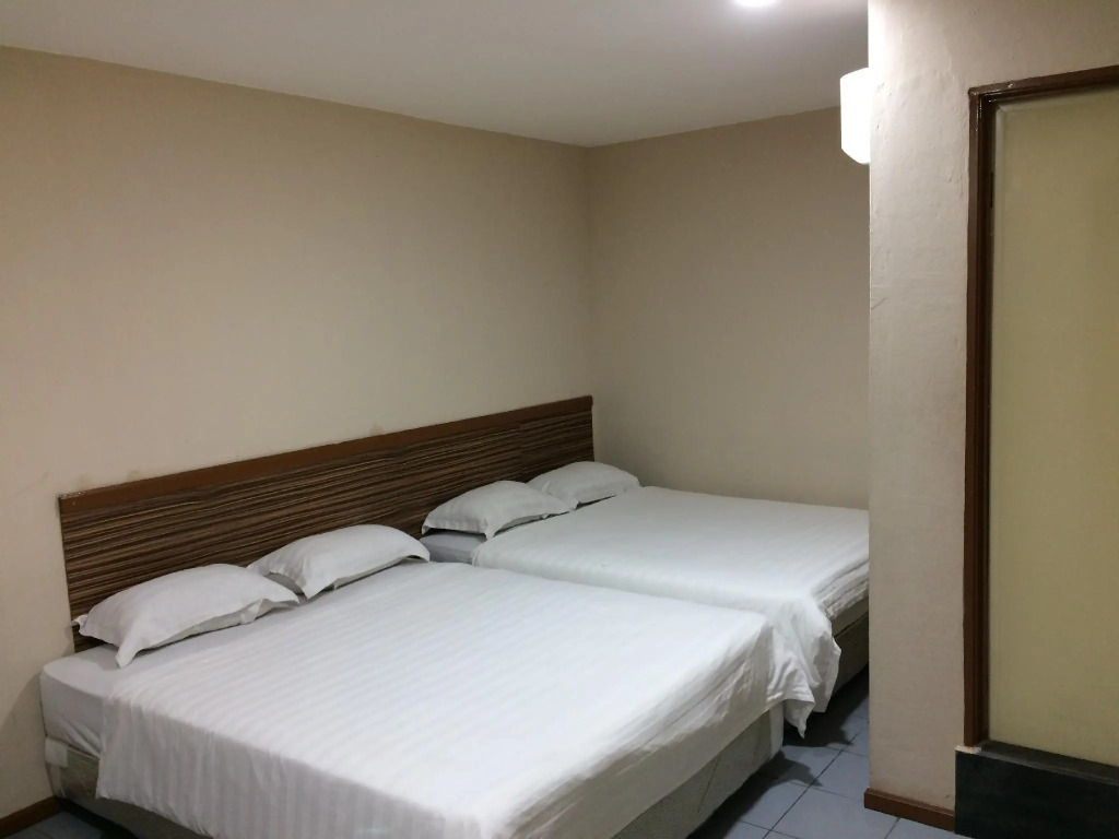 Iskandar Sinsuran Guesthouse