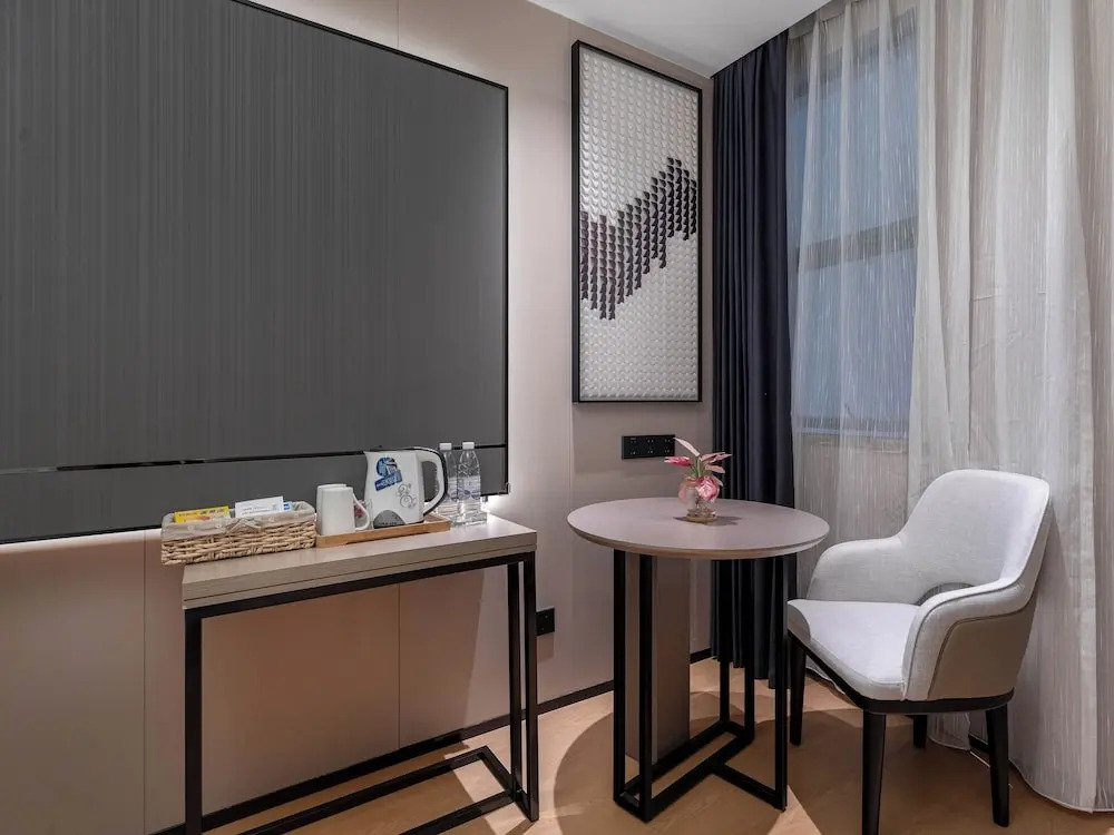 Lavande International Hotel Guangzhou TaiKoo Hui Square Shipaiqiao Metro Station Branch