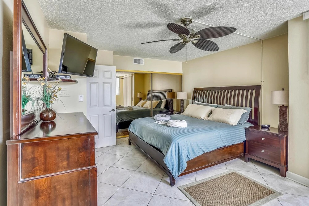 Trillium 1A South Corner/amazing Remodel/stunning View!
