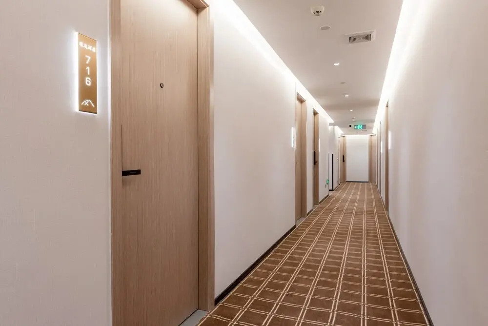 Huanyi Hotel