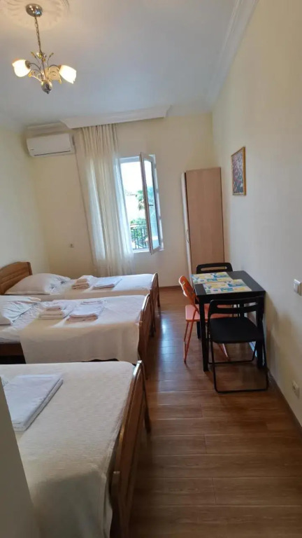 Ninoshvili Street Apartment