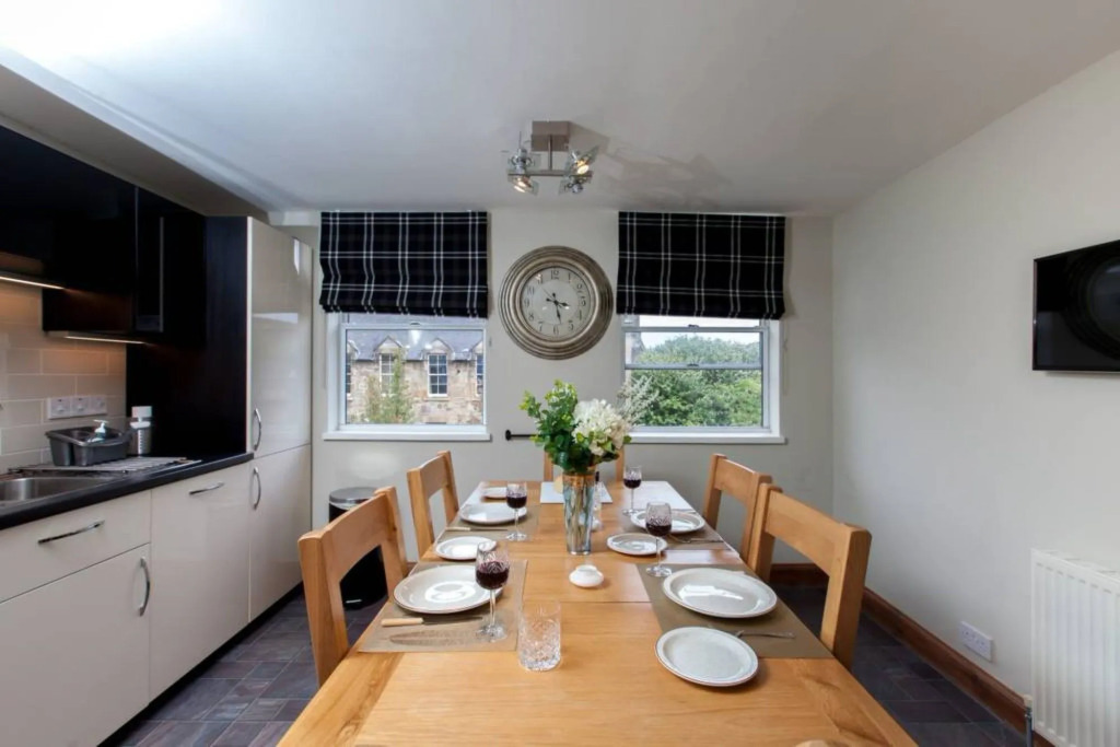 Blackfriars Residence - Beautiful Home