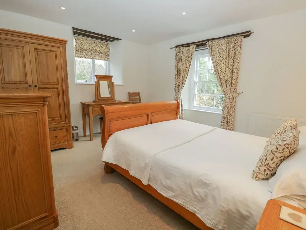 Oak Tree Cottage