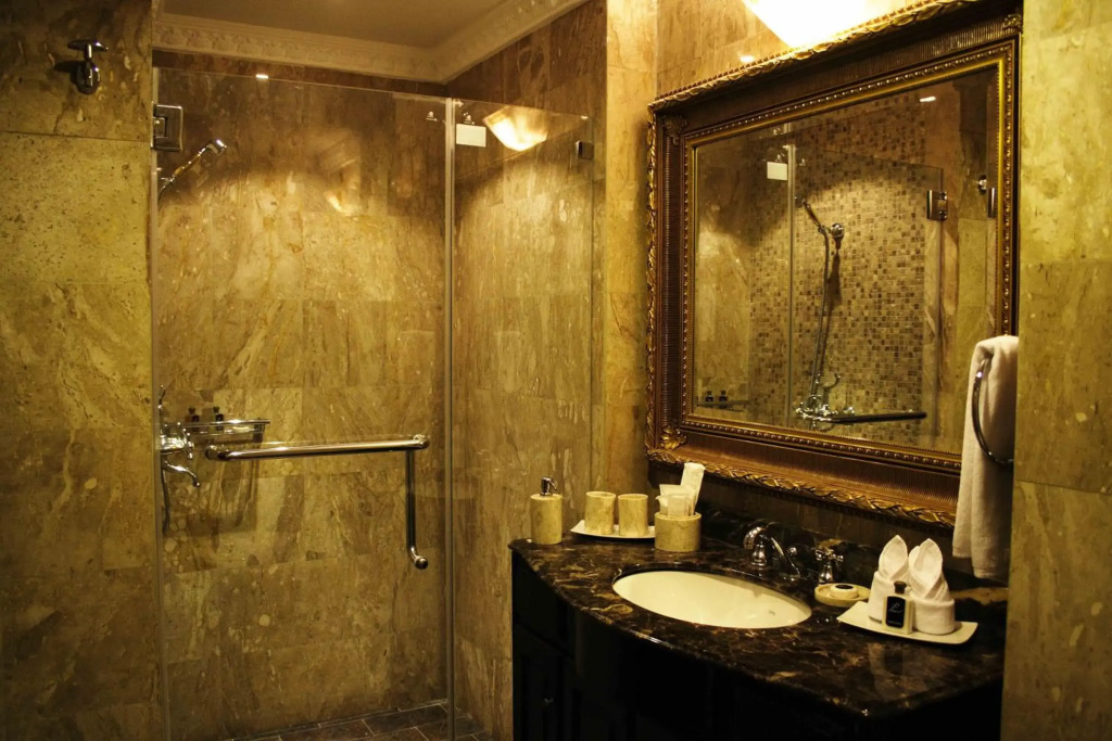 Four Seasons Place Pattaya