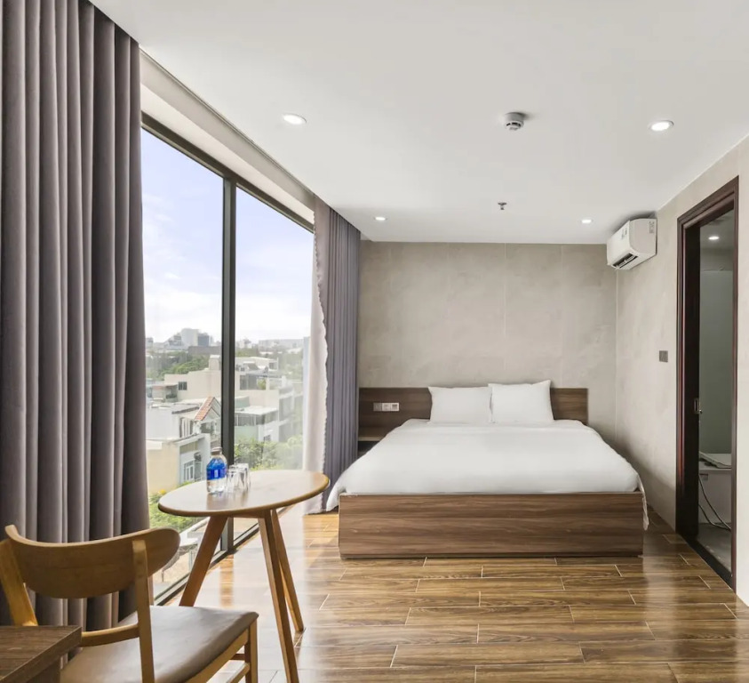 Rose Sea Hotel & Apartment