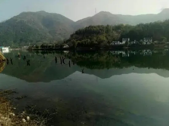 Ningguo Hongcun Riverside Homestay