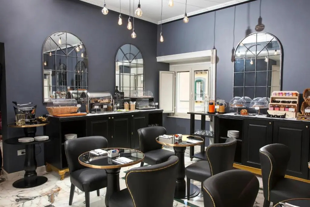 Boutique Hotel Metro 900