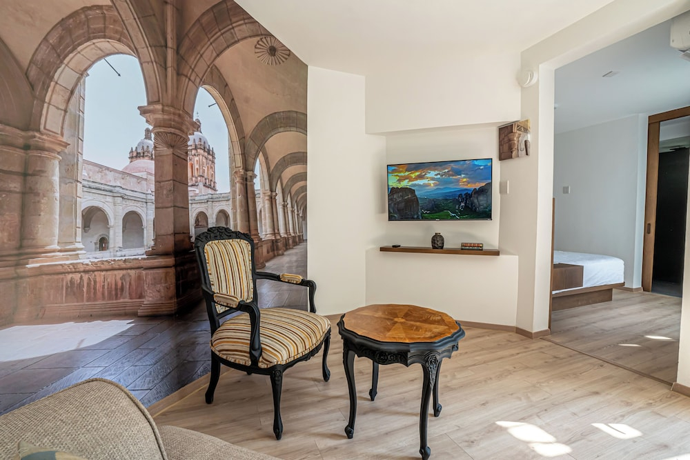 Laurelian Lofts
