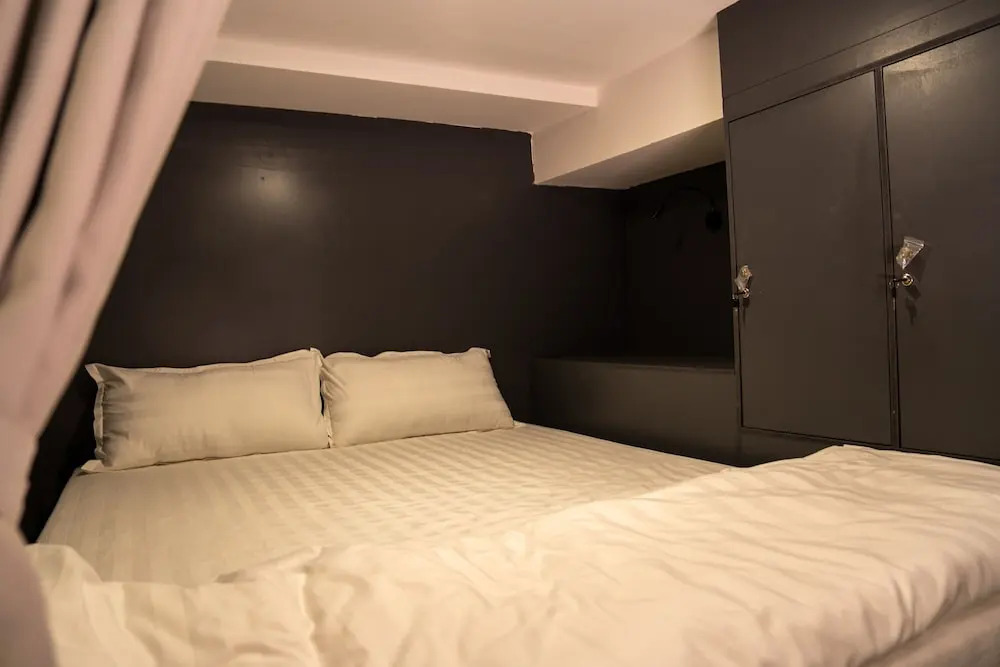 Remedy Hostel