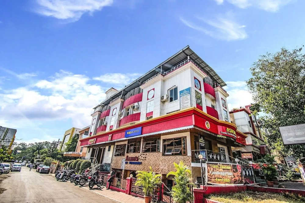 Fabhotel Ashoka Regency