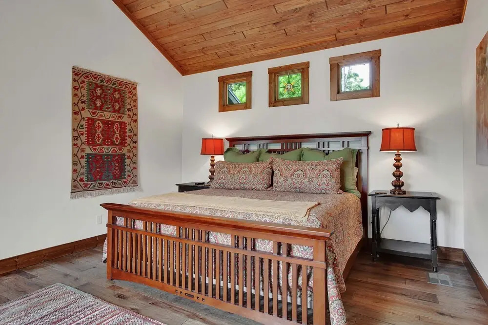 New! Luxury Home Near Main St. w/2 Hottubs&firepit