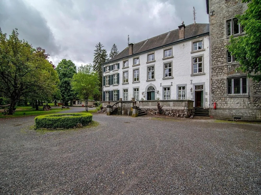 Tower apartment in a 16th-century castle