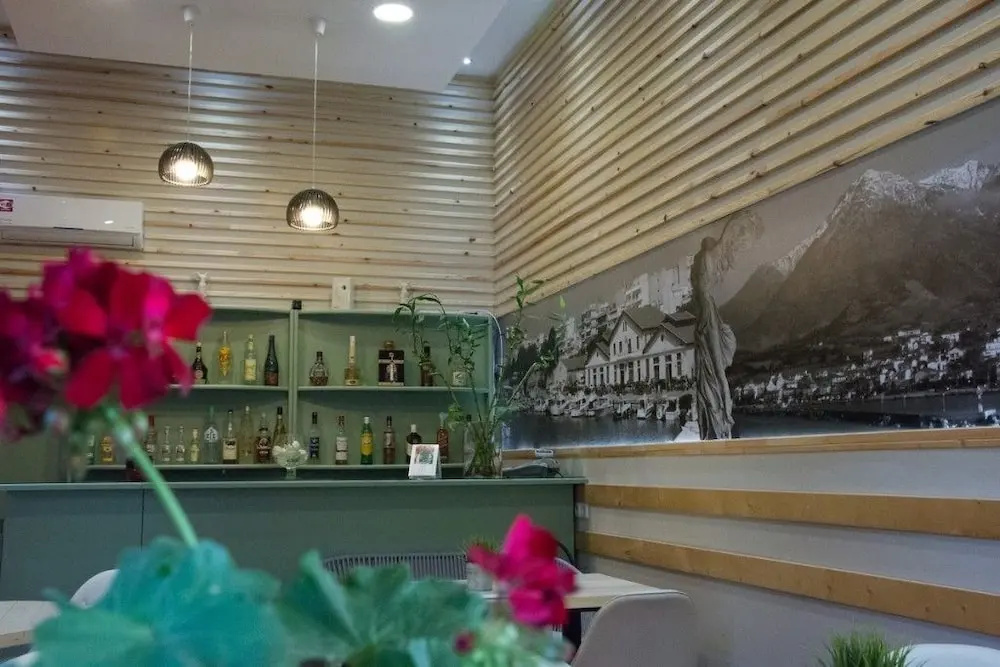 Marianna Hotel