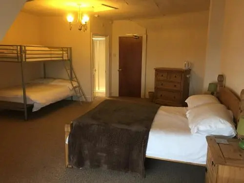 Camelot Seafront Hotel