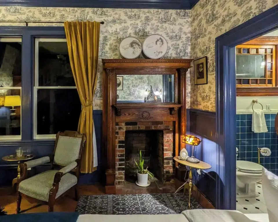 The Weller House