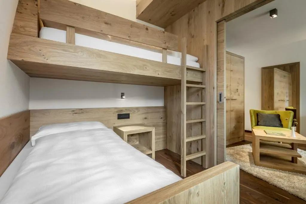 Hotel La Fradora - Dolomites Hotel