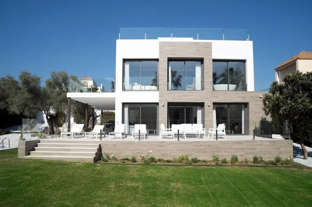 Villa Calle Roma
