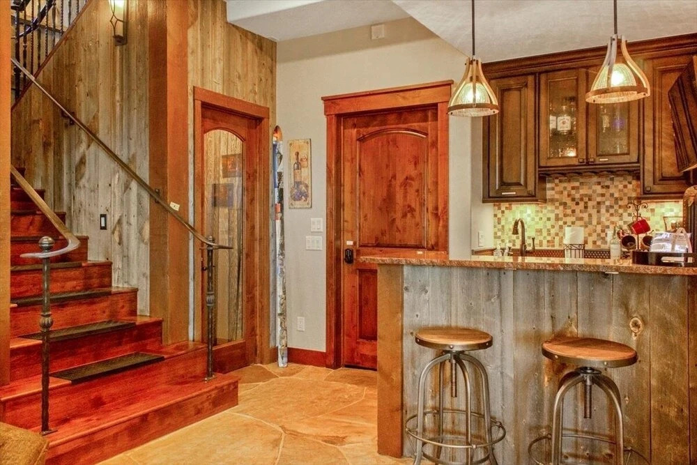 Beautiful Colorado Oasis, Platinum Perfection For Your Next Mountain Getaway! 5 Bedroom Home by RedAwning