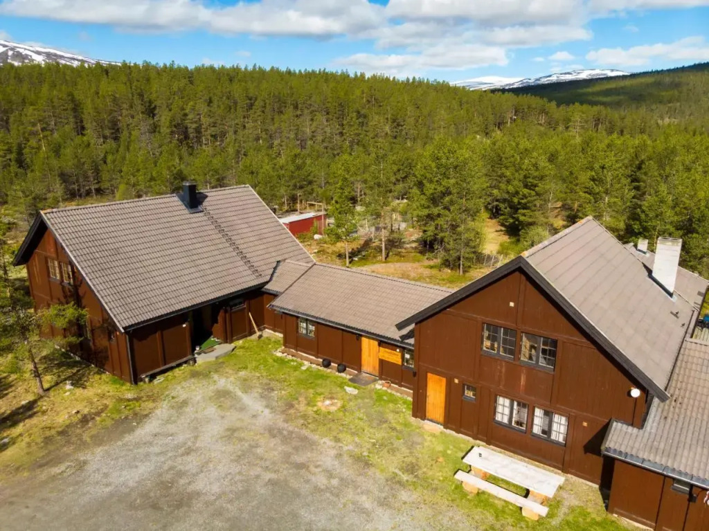Jotunheimen Husky Lodge