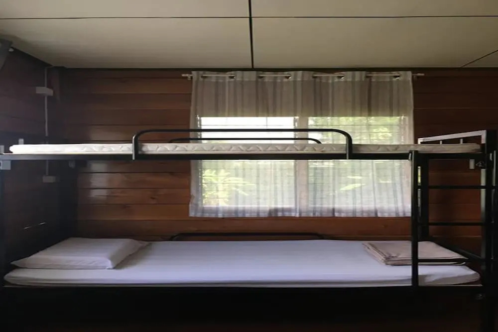 Nine House - Hostel