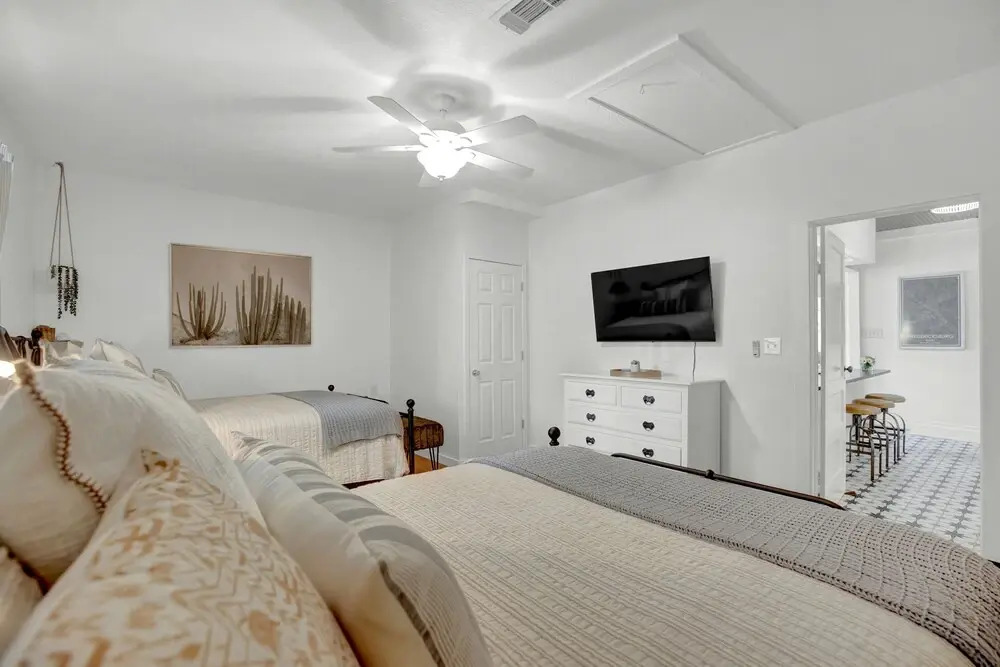Historic Home! - Walk to Downtown Fredericksburg!