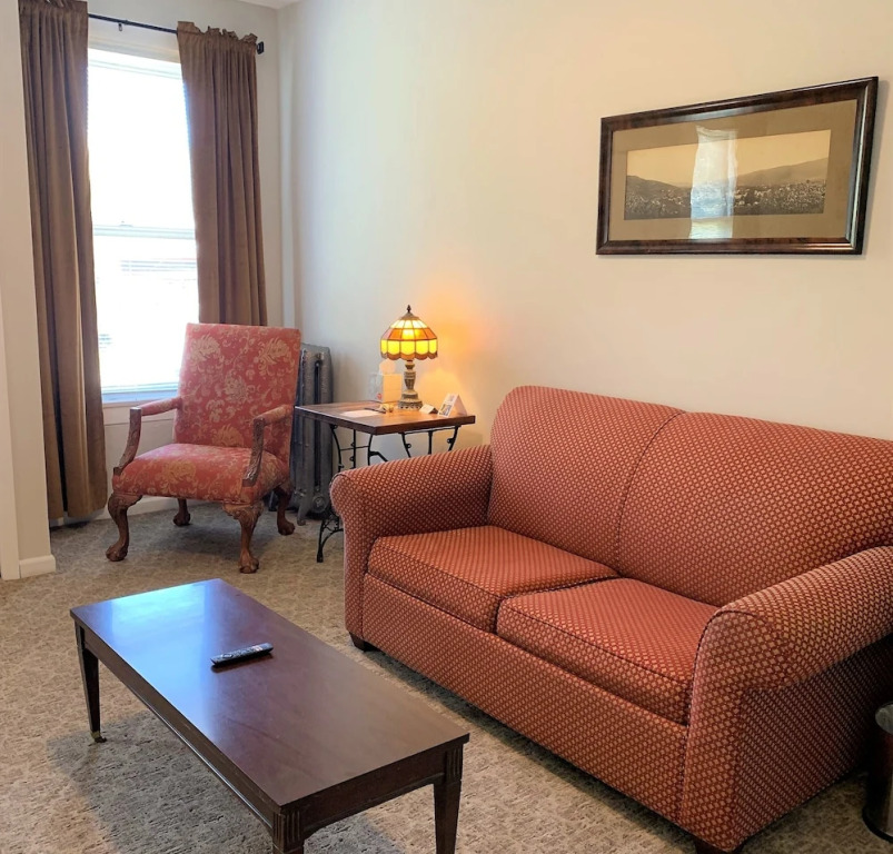 Naples Hotel