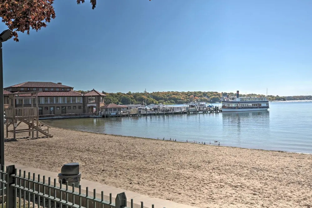 Luxe Lake Geneva Retreat in Downtown!