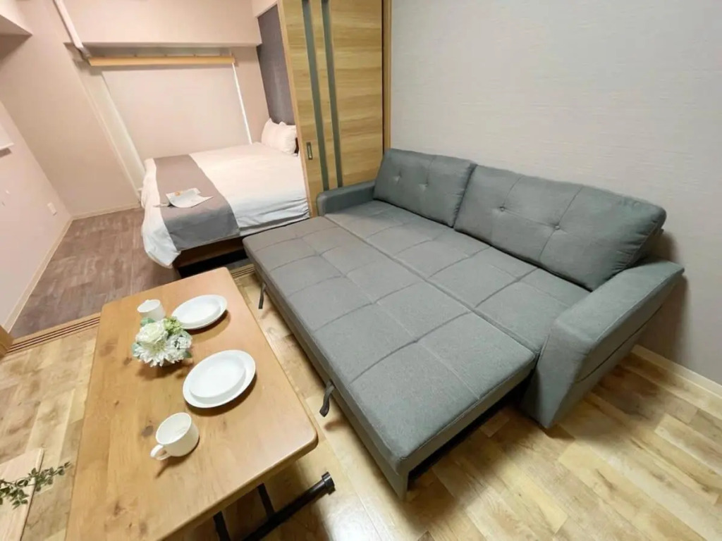 Cozy 1BR near Hondori Shopping Arcade, Room wifi
