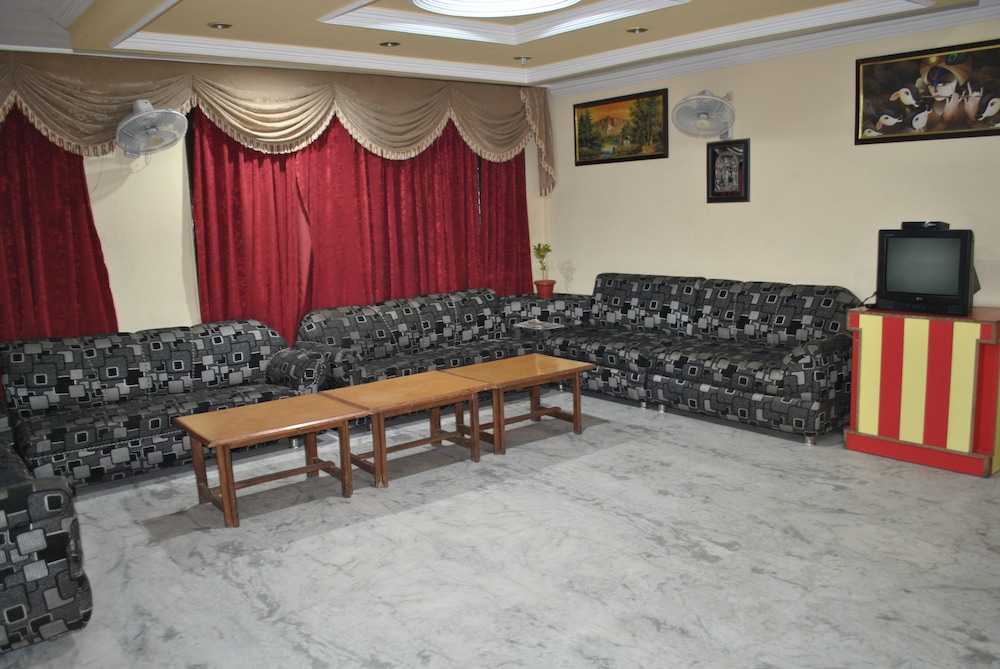 Malabar Inn by MTMC Rooms, Katra