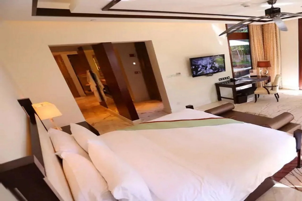 Курорт The St. Regis Sanya Yalong Bay