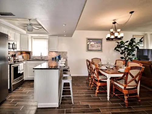 Surfside Condos 204