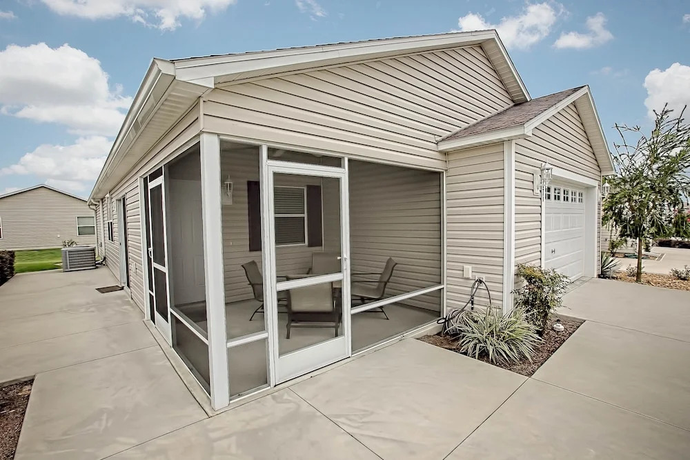 Castlegate Court Home 2 Bedroom by The VIR Group