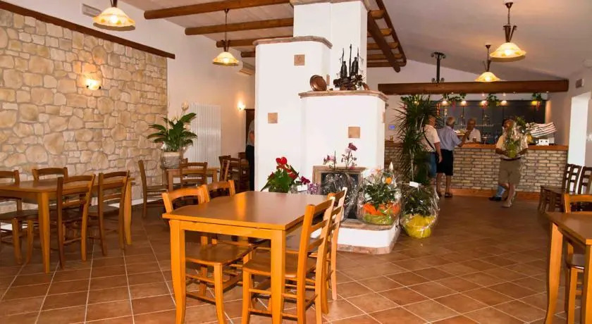 Agriturismo Alla Pietra Bianca