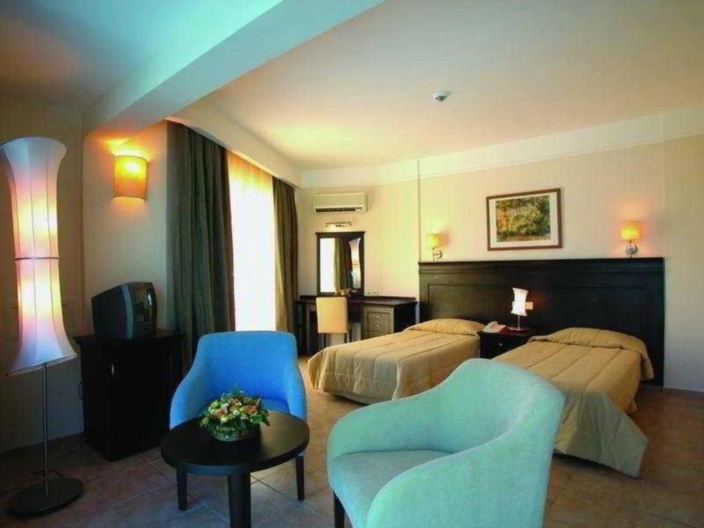 Ideal Pearl Hotel