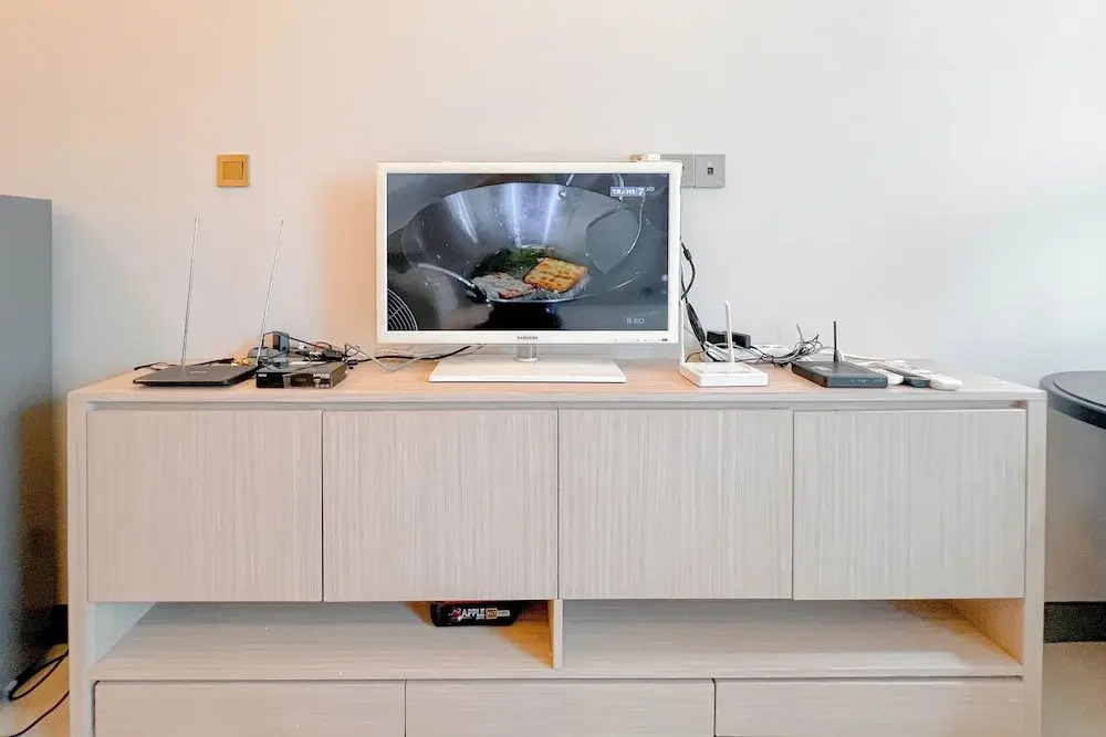 Nice And Restful Studio At Benson Supermall Mansion Apartment
