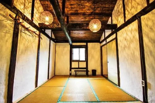 Shikoku Guesthouse Osakanakunchi