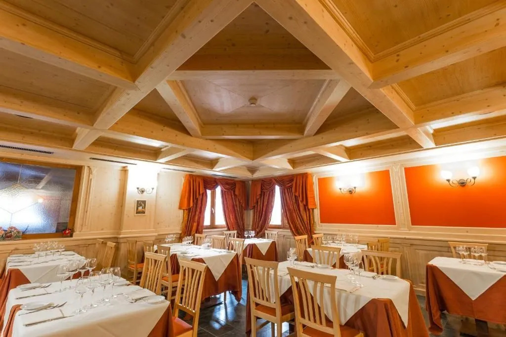 Hotel Arisch