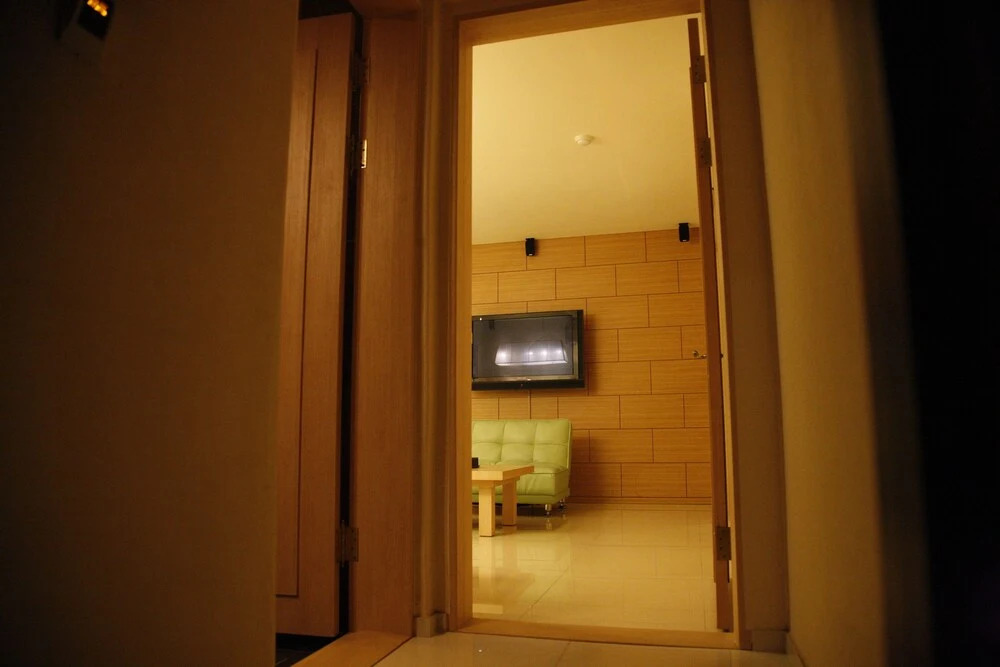 Hotel Story