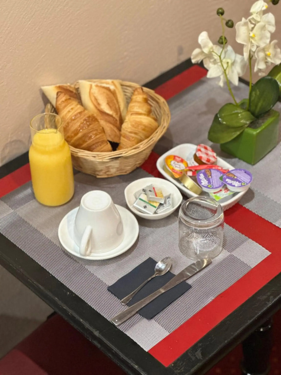 Hotel Victor Hugo