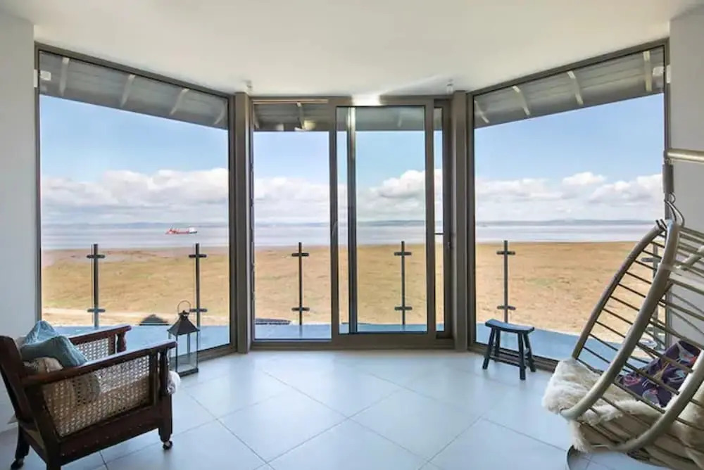 Captivating 7-bed House in Bristol