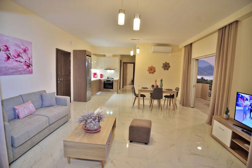 Aristea Apartments