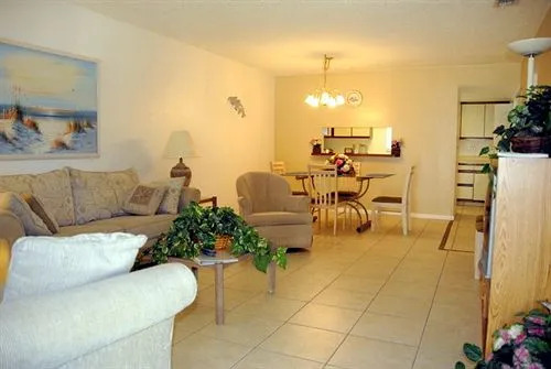 Palm Manor Resort