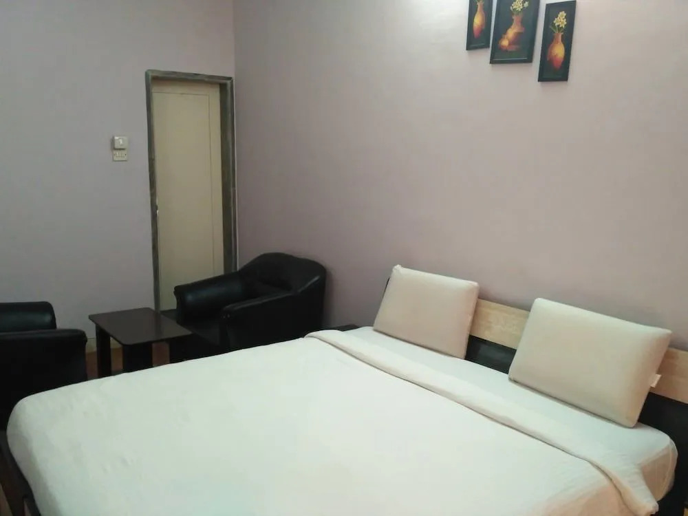 Happy Stay Service Apartment
