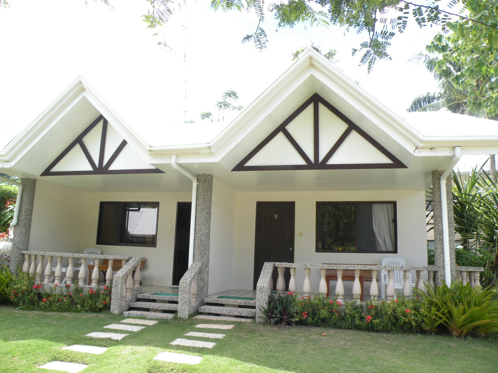 Ogtong Cave Resort