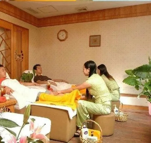 Lucky Hotel