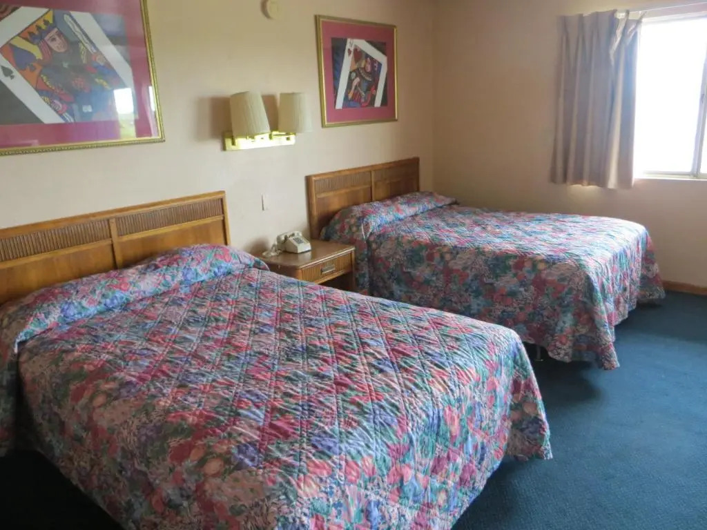Travelers INN