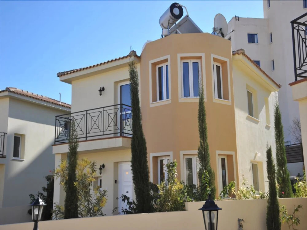 Accomoteleia Crystal Lagoon Villa