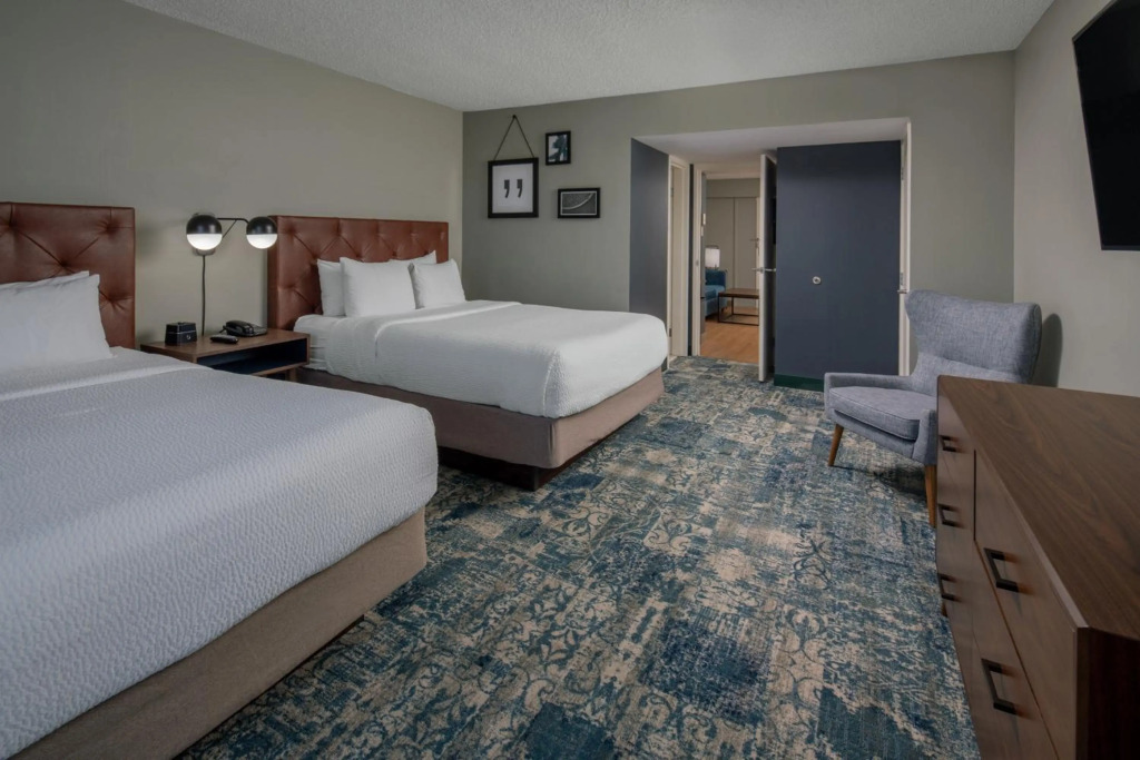Four Points by Sheraton Suites Tampa Airport Westshore